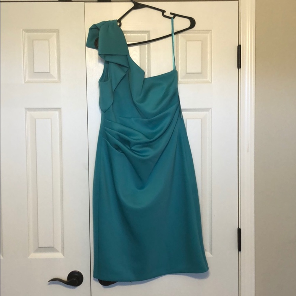 Jessica Howard one shouldered dress